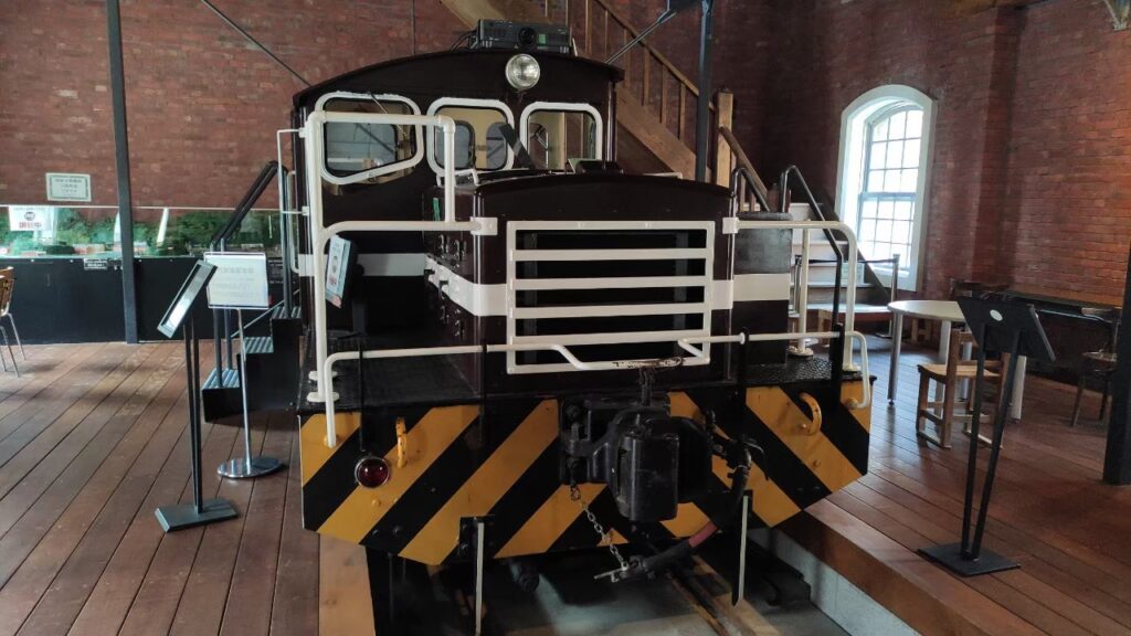 DB10形ディーゼル機関車
国鉄F6形10トン貨車移動機
DB10形ディーゼル機関車